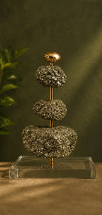 Escultura em pedra pirita